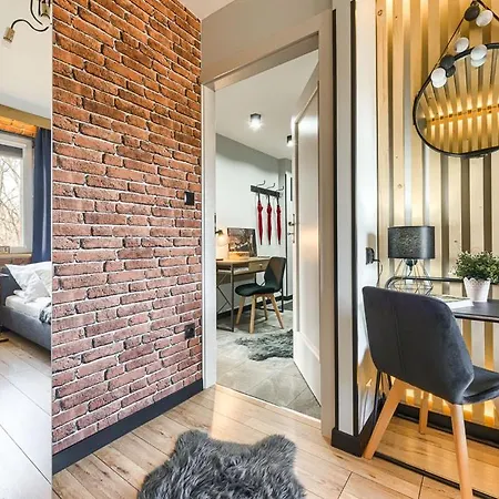 Alicja, Scisle Centrum, Orkana 3 *