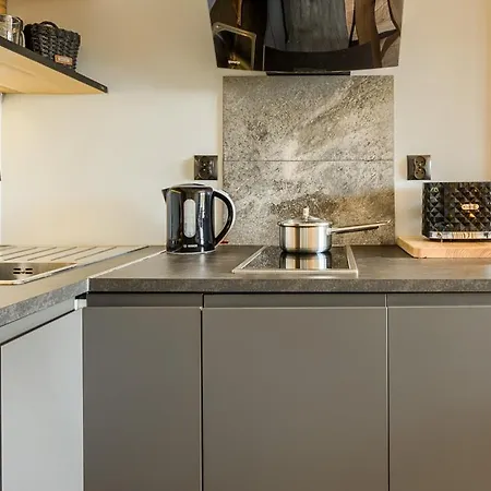 Alicja, Scisle Centrum, Orkana 3 ザコパネ