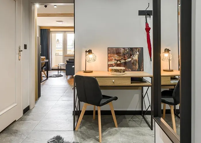 Alicja, ścisłe Centrum, Orkana 3