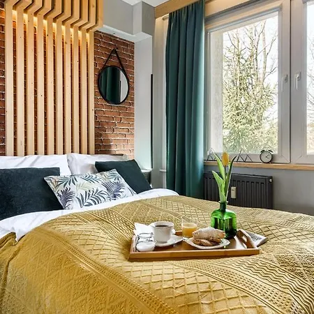 Alicja, Scisle Centrum, Orkana 3 *