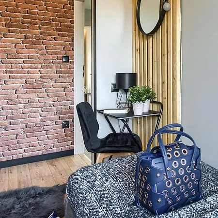 Alicja, Scisle Centrum, Orkana 3 דירה